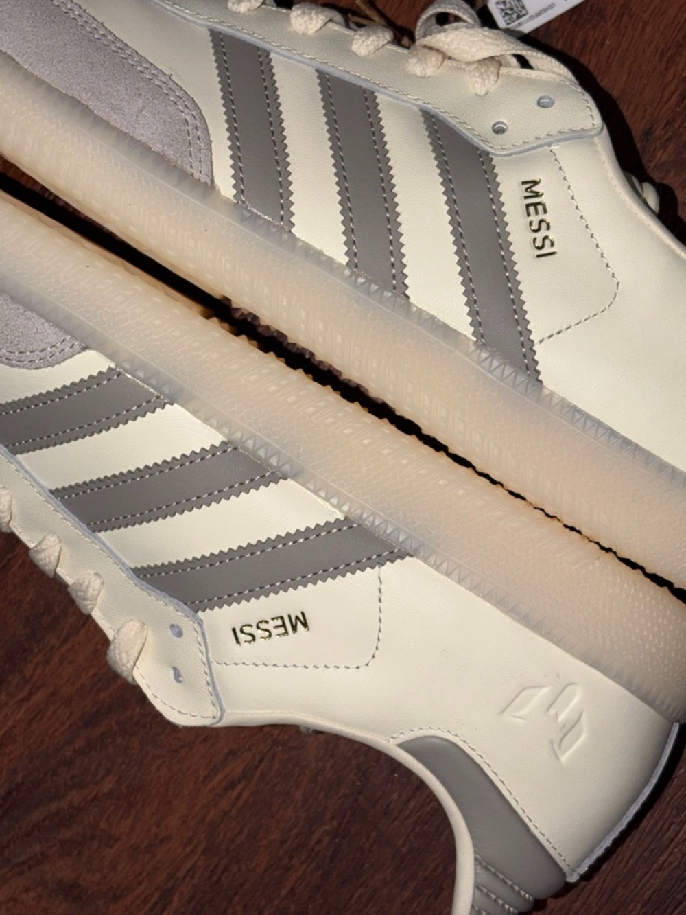 Adidas Messi - Picture 12 of 14